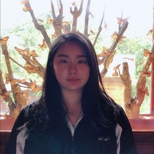 Meet your Posher, Dana